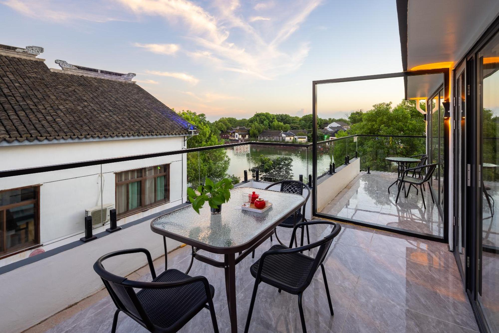 Suzhou Zhouzhuang Slowlife River View Lnn Куньшань Экстерьер фото